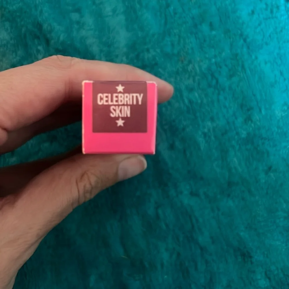Jeffree Star NIB Celebrity Skin Velour Liquid Lipstick